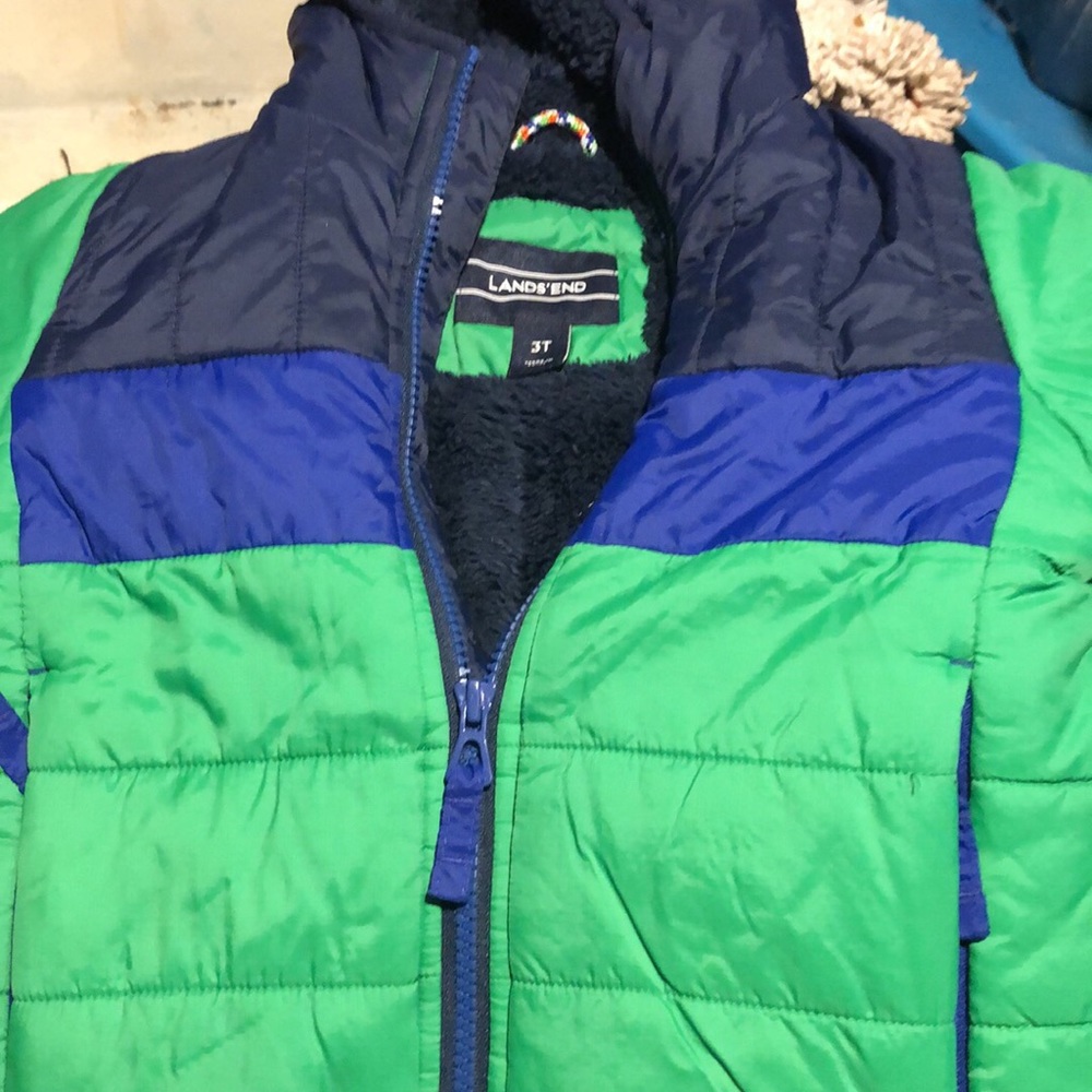Lands end 3t jackets.....price is for each jacket